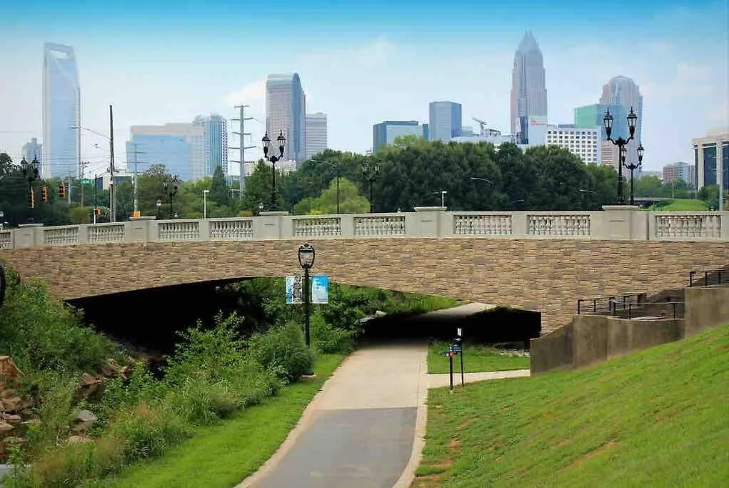 Luxury Dilworth 1Br ◉ Near Food, Shops & Greenway Charlotte United States
