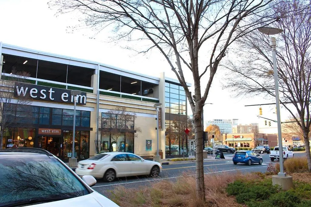 Luxury Dilworth 1Br ◉ Near Food, Shops & Greenway Charlotte